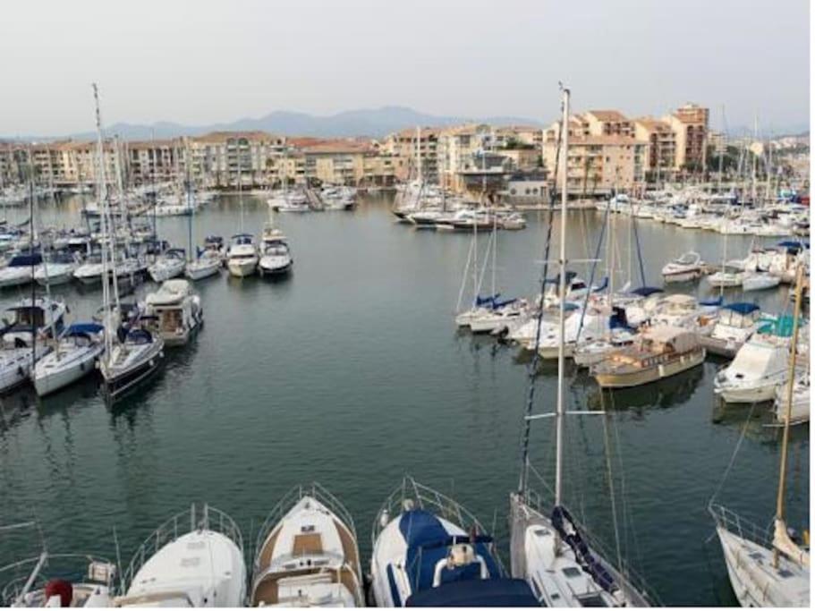 Port Frejus Cap Hermes Vue Mer Et Port Pieds Dans L'Eau Piscine Pkg エクステリア 写真